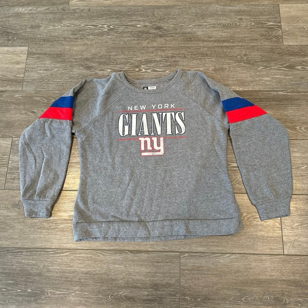 New York‎ Giants NFL Women’s  Gray Crewneck Sweatshirt Size Medium